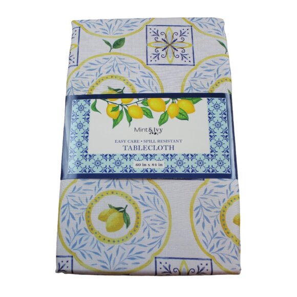 Mint & Ivy Blue White Lemon Tablecloth Spill Resistant Summer Fruit 60X84 NWT - Picture 1 of 7